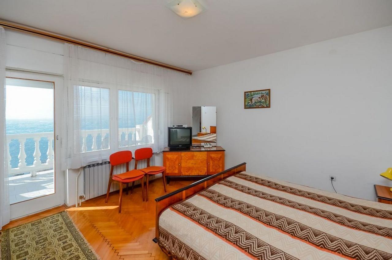 Apartments Lucia Senj  Esterno foto